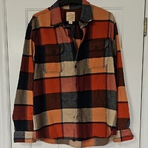 American Eagle Outfitters Multicolor Plaid Casual Button Down Shirt